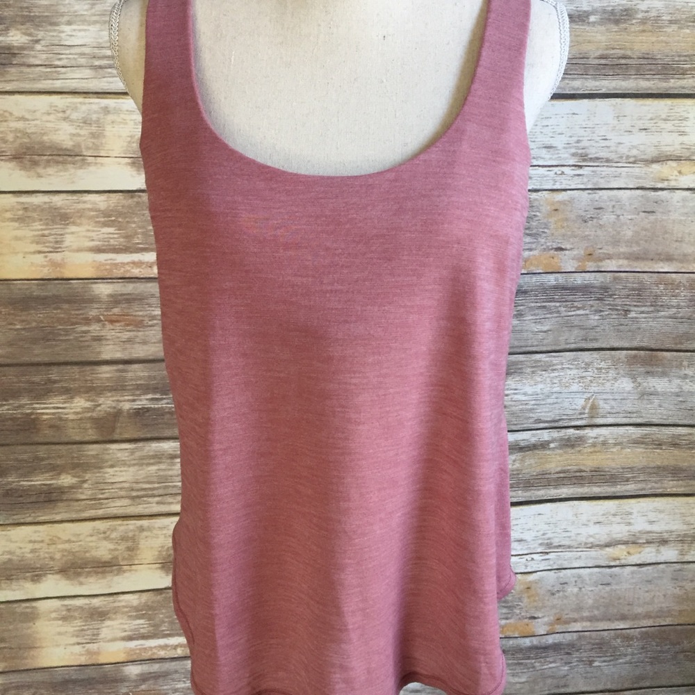 NWT LULULEMON FREE TO BE SERENE 2 IN 1 TANK - - 10 - Picture 3 of 7